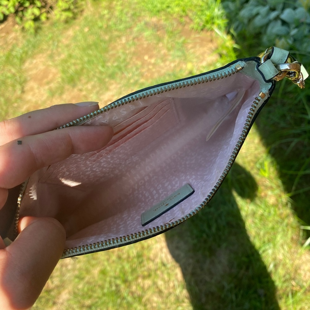 Kate Spade Wristlet - Picture 5 of 9